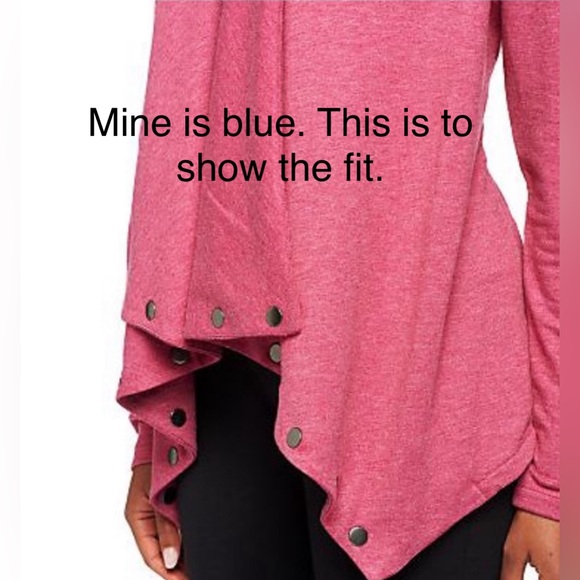 LOGO By Lori Goldstein Draped Throw Cardigan With Stud Detail. Blue Size 2X - Picture 10 of 10